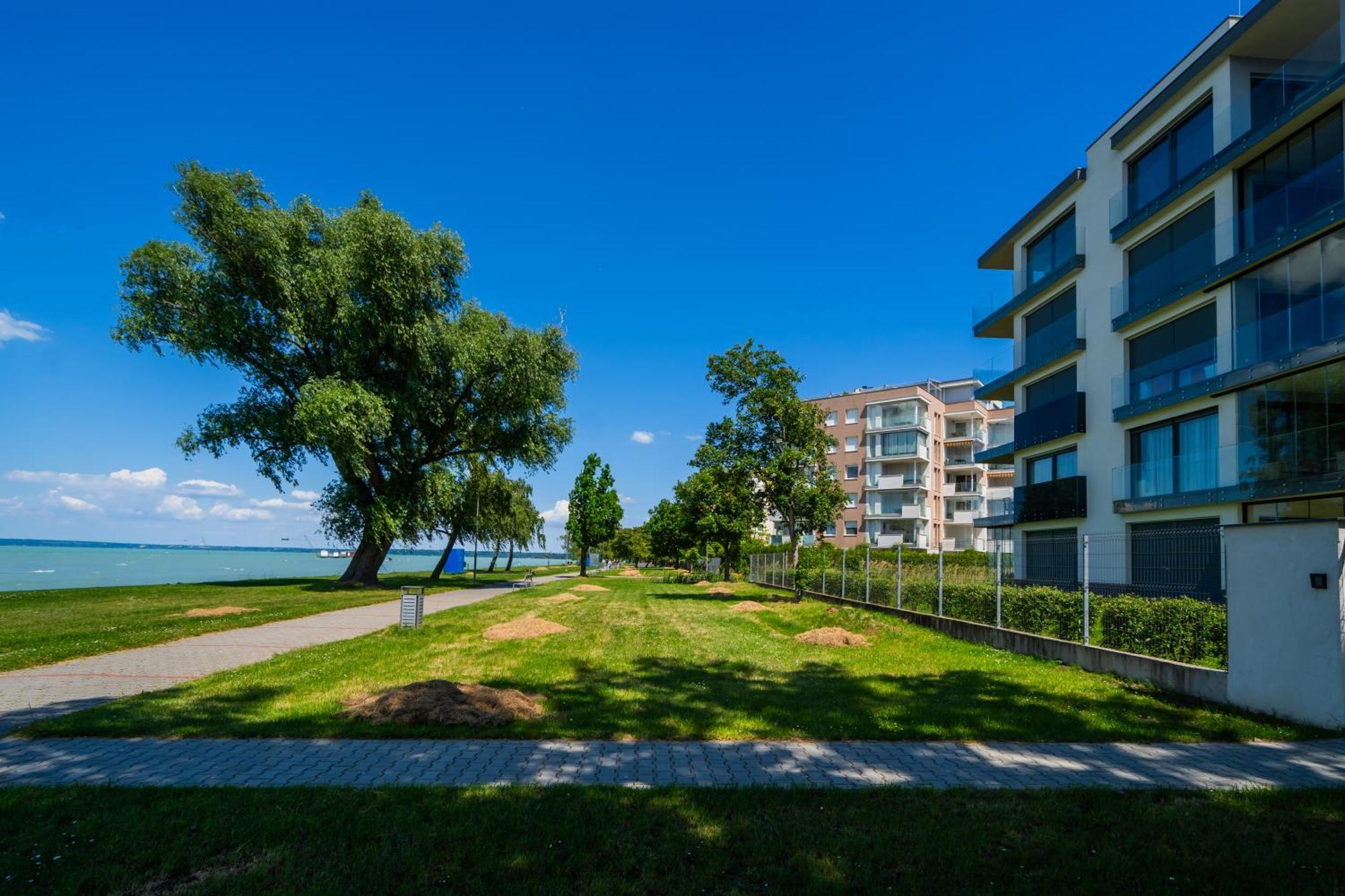 Myflat Casa Galerius Apartment Шиофок Экстерьер фото